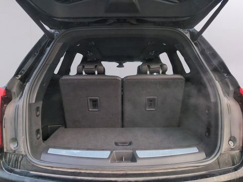 Used 2021 Cadillac XT6 Premium Luxury image 30