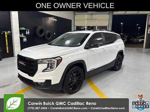 Used 2024 GMC Terrain SLE w/ Driver Convenience Package AWD/4WD image 1