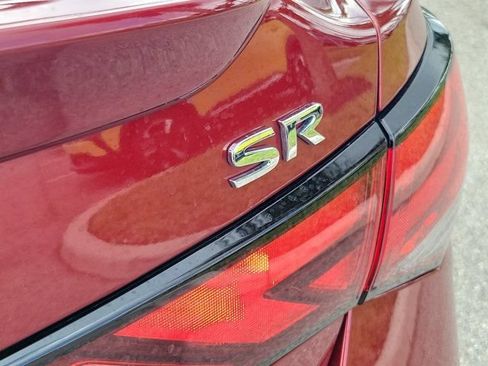 Used 2023 Nissan Sentra SR w/ Electronics Package FWD image 11