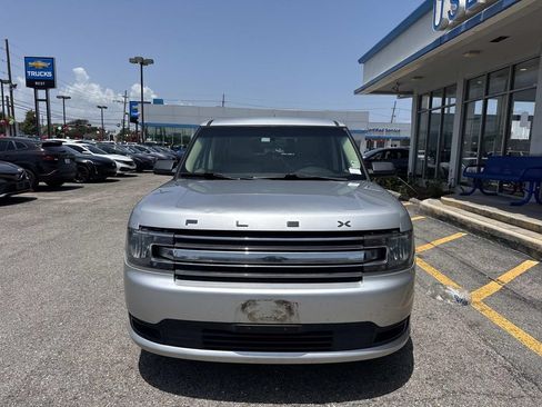 Used 2014 Ford Flex SE FWD image 2