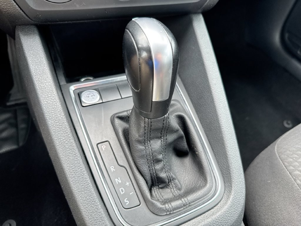 Used 2015 Volkswagen Jetta SE FWD image 16