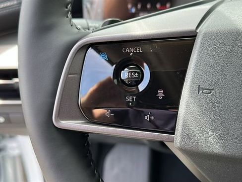 New 2026 Nissan Murano SL AWD/4WD image 13