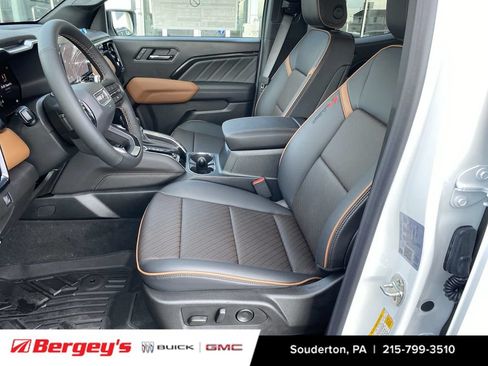 New 2026 GMC Canyon AT4 w/ Technology Plus Package AWD/4WD image 21