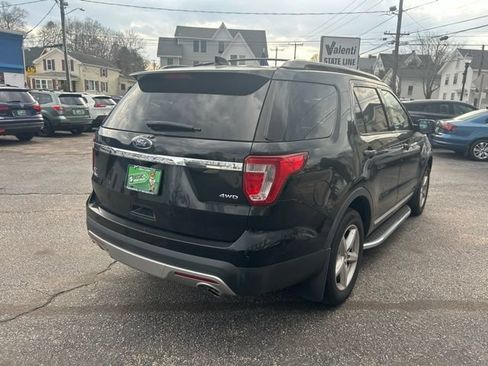 Used 2016 Ford Explorer XLT AWD/4WD image 8