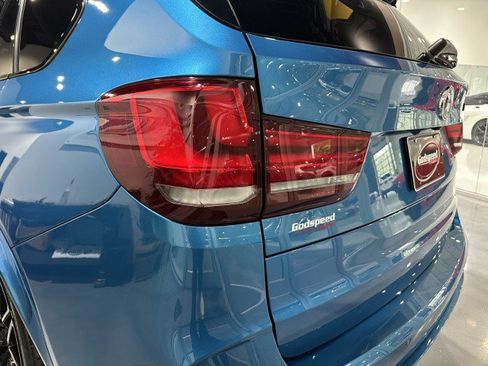 Used 2018 BMW X5 M AWD/4WD image 41
