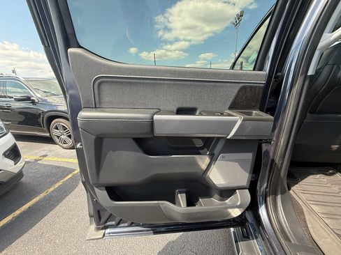 Used 2021 Ford F150 Lariat AWD/4WD image 18