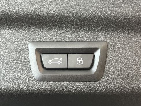 New 2025 BMW X1 xDrive28i w/ Technology Package image 28