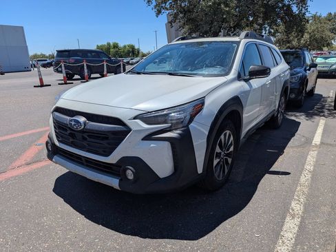 Used 2024 Subaru Outback Limited AWD/4WD image 2