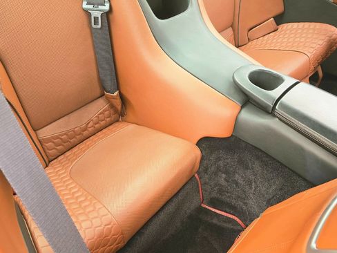 Used 2014 Aston Martin Vanquish Base 2dr Coupe image 89