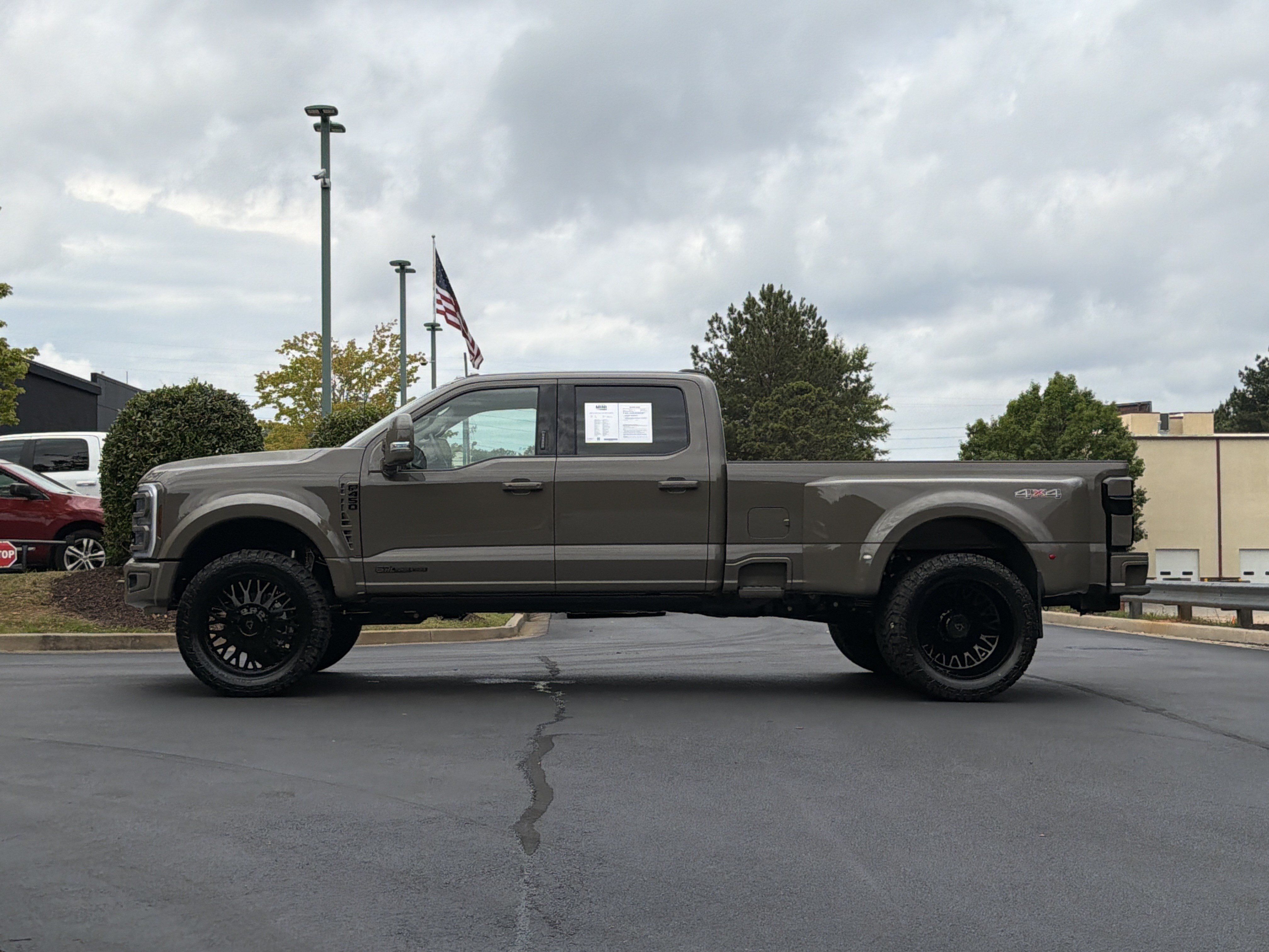 Used 2026 Ford F450 Platinum w/ Platinum Plus Package AWD/4WD image 14
