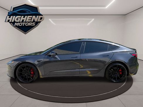 Used 2024 Tesla Model 3 Performance AWD/4WD image 3