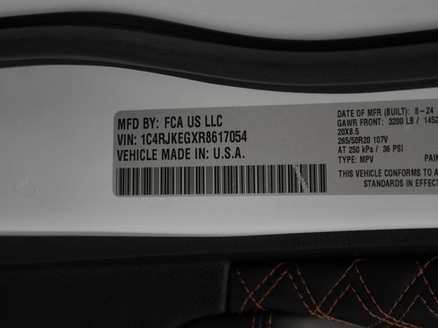 Used 2024 Jeep Grand Cherokee L Summit image 54