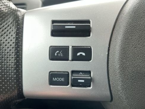 Used 2019 Nissan Frontier PRO-4X AWD/4WD image 18
