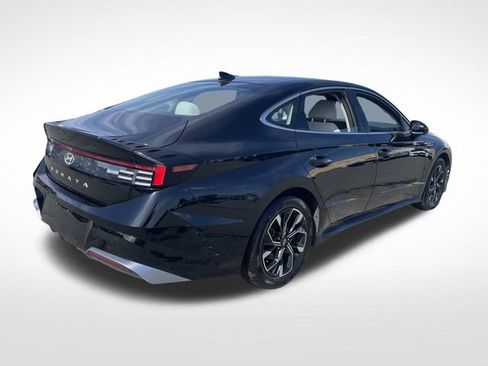 Used 2024 Hyundai Sonata SEL FWD image 6