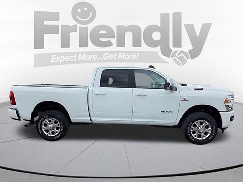Used 2024 RAM 2500 Laramie AWD/4WD image 3