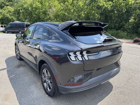 Used 2022 Ford Mustang Mach-E Select AWD/4WD image 7