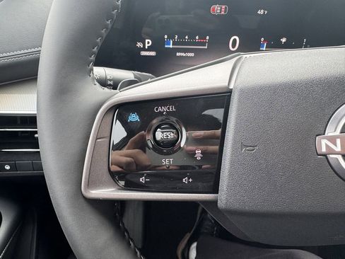 New 2026 Nissan Murano SL image 16