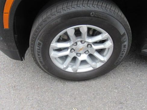 Certified 2025 Chevrolet Tahoe LT image 5