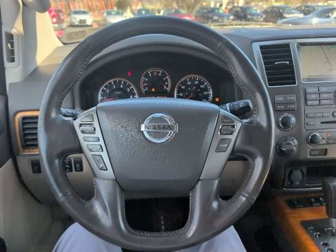 Used 2015 Nissan Armada Platinum w/ Platinum Reserve Package AWD/4WD image 18