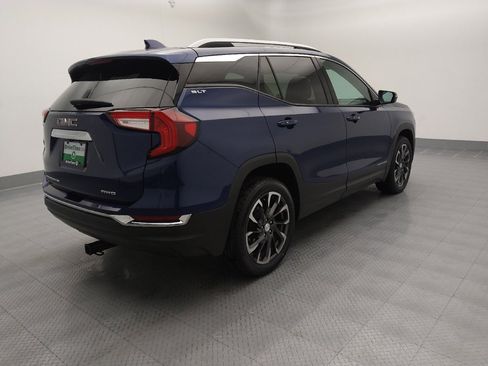 Used 2022 GMC Terrain SLT image 10