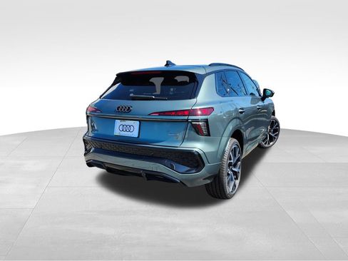New 2026 Audi Q3 quattro 2.0T AWD/4WD image 10