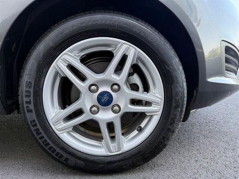 Used 2019 Ford Fiesta SE FWD image 50