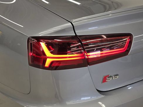 Used 2017 Audi S6 Prestige w/ S6 Sport Package AWD/4WD image 62