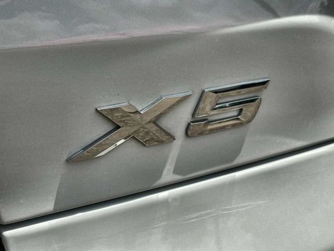 Used 2023 BMW X5 xDrive40i w/ Premium Package AWD/4WD image 15