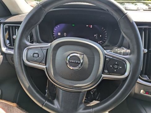 Used 2024 Volvo S60 B5 Core FWD image 22