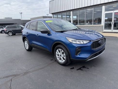 Used 2023 Ford Escape Active AWD/4WD image 1