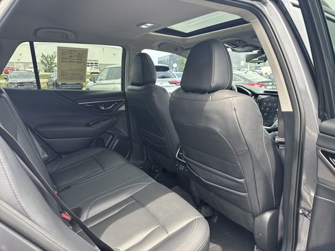 Used 2023 Subaru Outback Touring AWD/4WD image 23