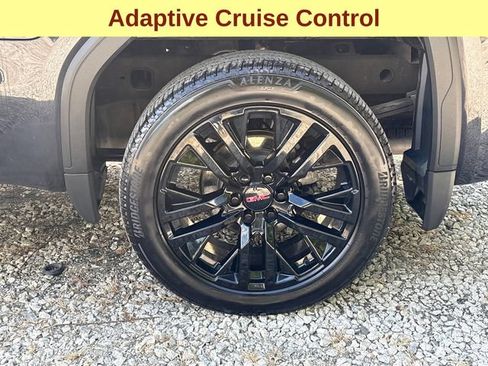 Used 2024 GMC Sierra 1500 Denali AWD/4WD image 9