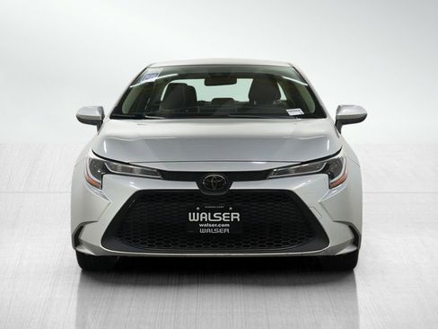 Used 2020 Toyota Corolla LE FWD image 8