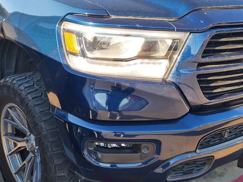 Used 2024 RAM 1500 Laramie AWD/4WD image 5