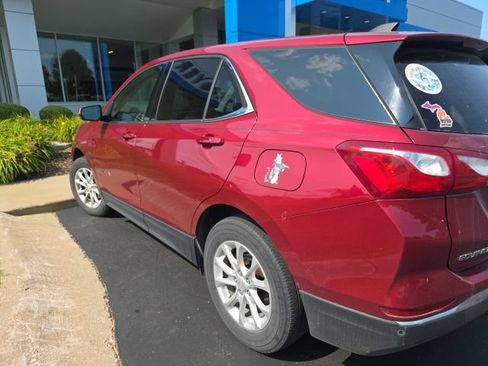 Used 2018 Chevrolet Equinox LT AWD/4WD image 4