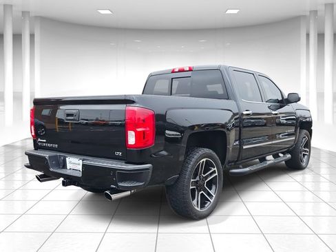 Used 2018 Chevrolet Silverado 1500 LTZ Z71 w/ LTZ Plus Package image 3