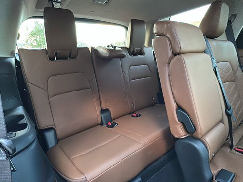 Certified 2025 Nissan Pathfinder Platinum w/ Cargo Package image 26