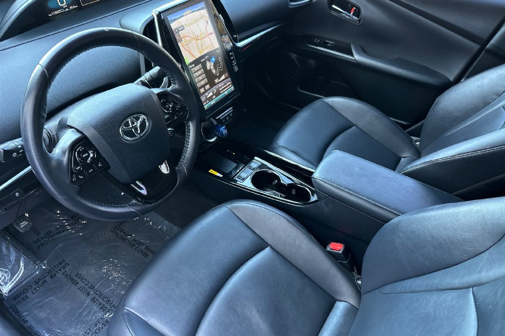 Used 2021 Toyota Prius Prime XLE FWD image 9