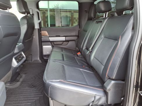 Used 2024 Ford F250 Lariat image 18