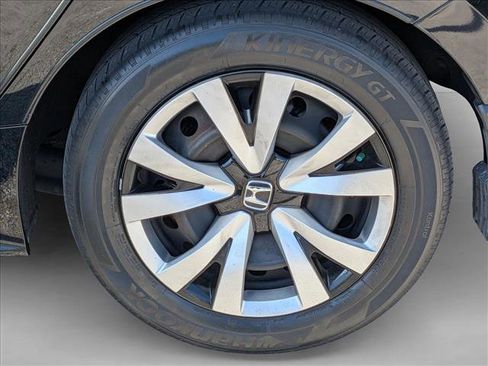 Used 2023 Honda Civic LX image 7