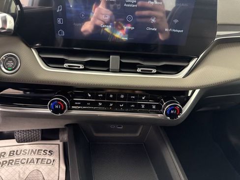 New 2026 Chevrolet Equinox LT w/ Convenience Package II FWD image 36