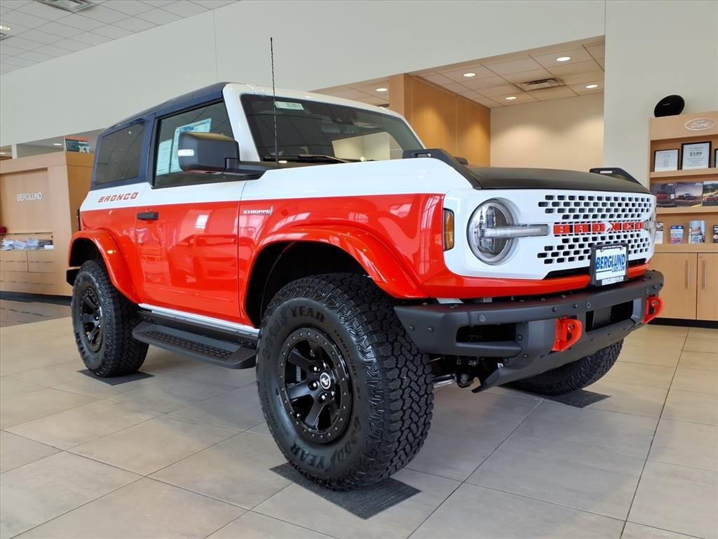 New 2025 Ford Bronco Stroppe Edition AWD/4WD image 1