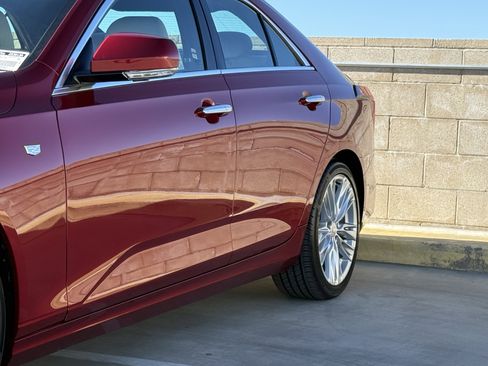 Used 2023 Cadillac CT4 Premium Luxury image 8