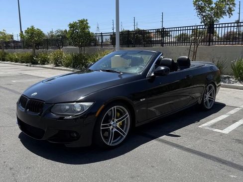 Used 2012 BMW 335is Convertible image 3