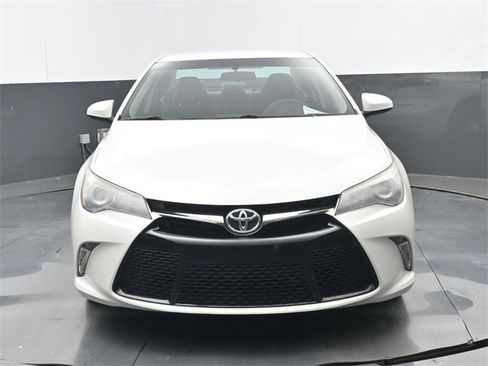 Used 2017 Toyota Camry XSE image 22
