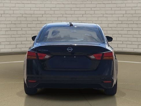 Used 2025 Nissan Altima 2.5 S FWD image 6