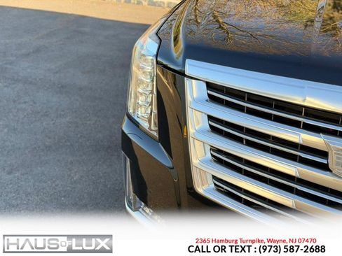 Used 2016 Cadillac Escalade ESV Platinum image 7