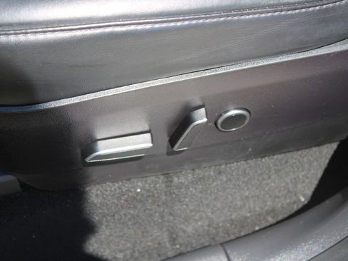 Used 2021 Tesla Model Y 2WD image 16