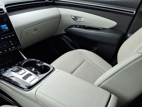 Used 2024 Hyundai Tucson Limited image 12