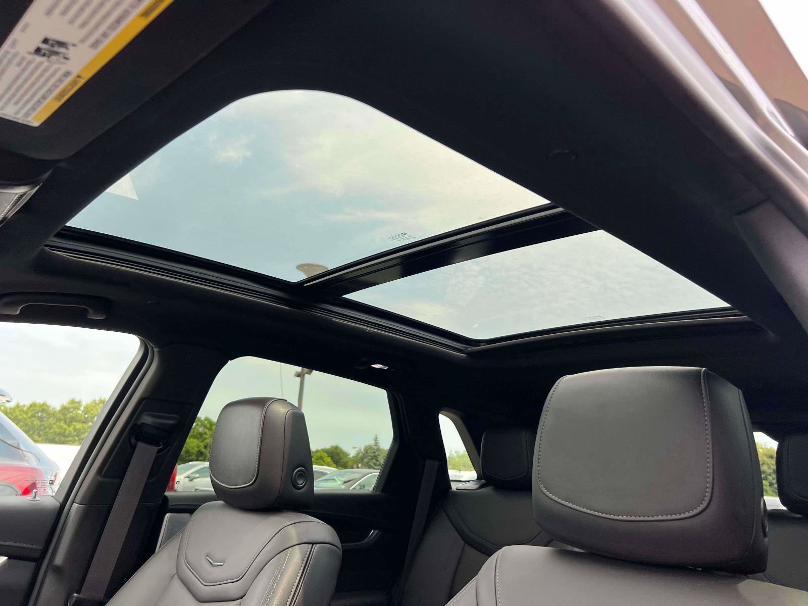 Certified 2024 Cadillac XT5 Premium Luxury AWD/4WD image 17